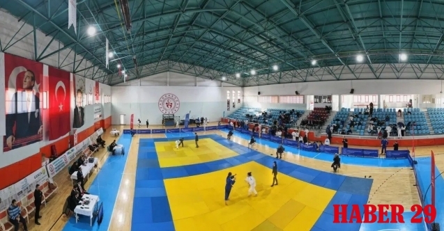 Tatami Gümüşhane’de Kuruluyor: Judo Heyecanı Başlıyor