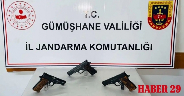 Torul’da Jandarma'dan silah kaçakçılığı operasyonu: 3 silah ve 2 şüpheli yakalandı