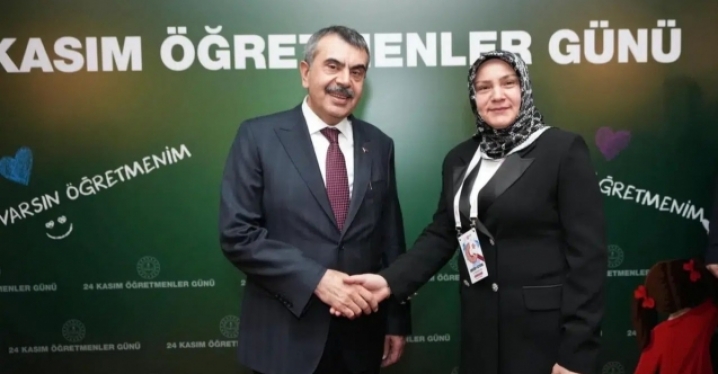 Öztürk, 'Yılın Öğretmeni' Olarak Ankara’da Gümüşhane’yi temsil etti