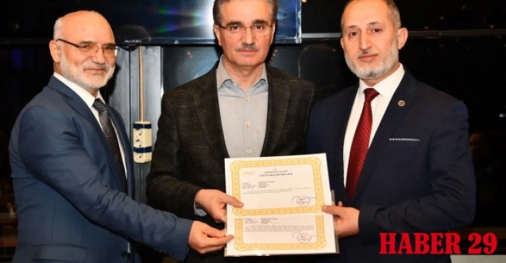 Gümüşhane’de duygusal veda: Vali Baruş "Gönüllere dokundu" diyerek uğurladı!