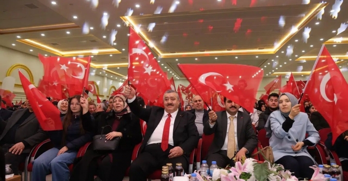 Kelkit’te 108. Yıl Gururu: Kurtuluş Coşkusu Yatırım Müjdeleriyle Taçlandı